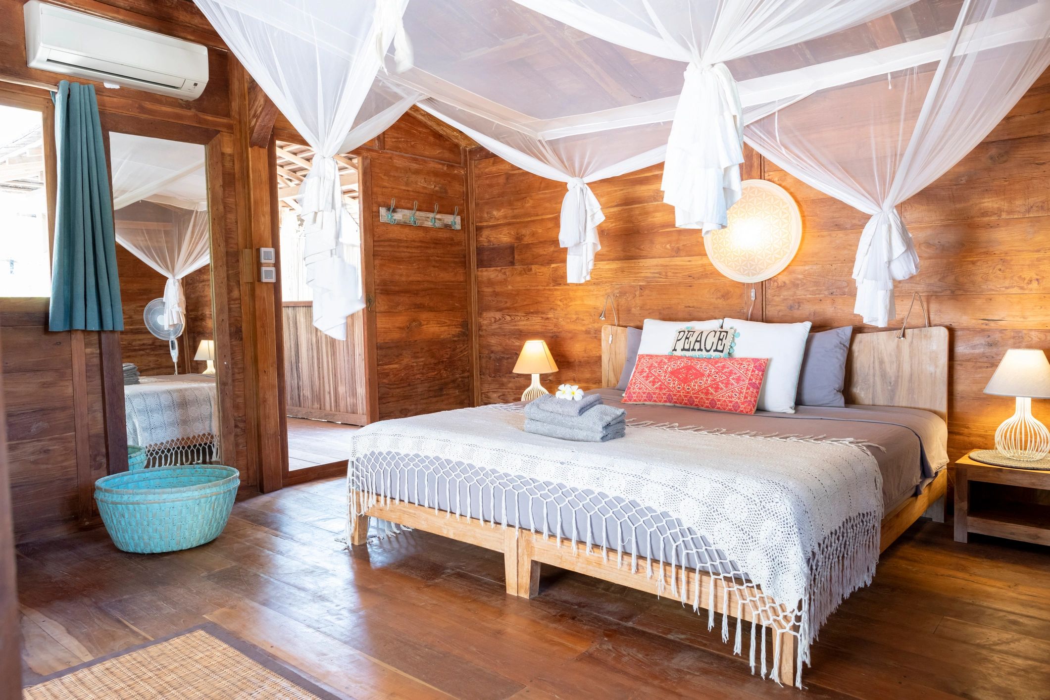 Luxury overwater-style island cabin